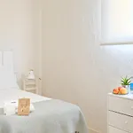 Hostel Lamorena *