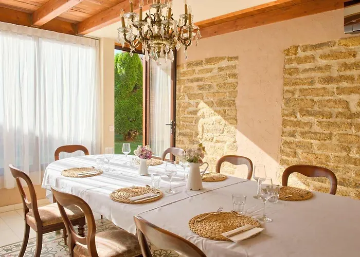 Hostel Lamorena Ledigos